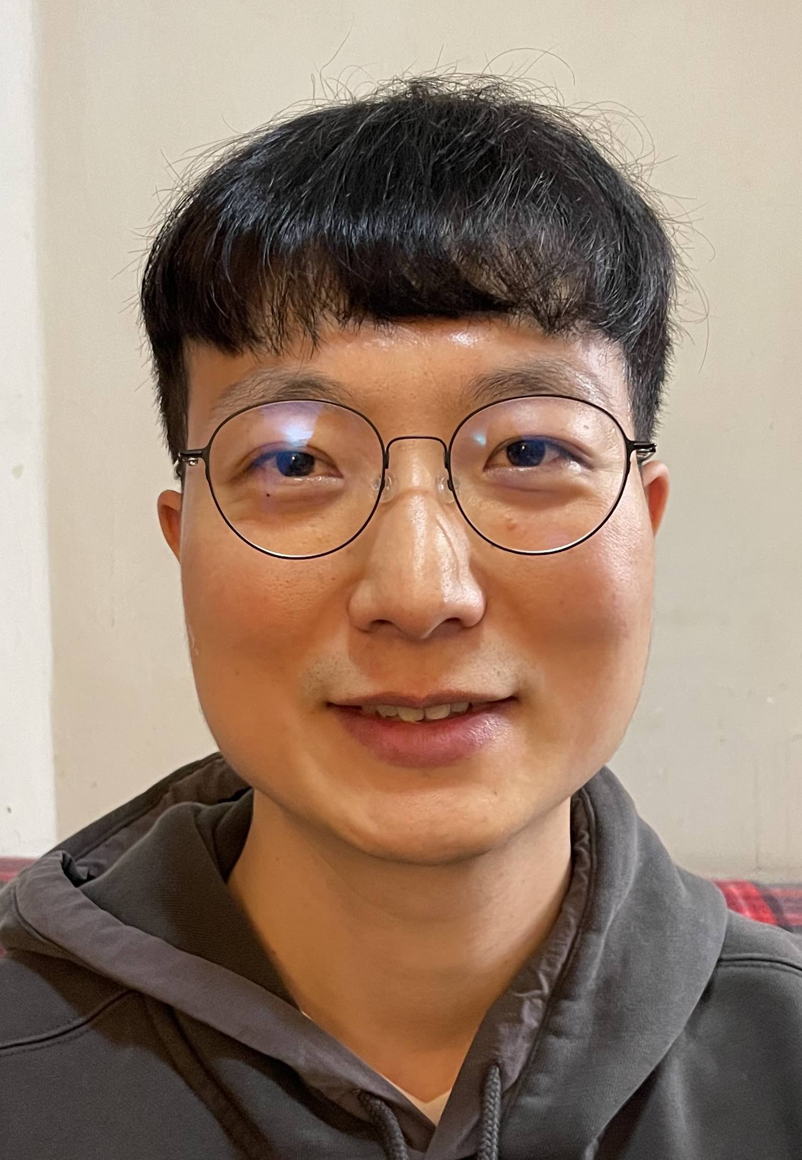 Dr. Yong-yuen Yu